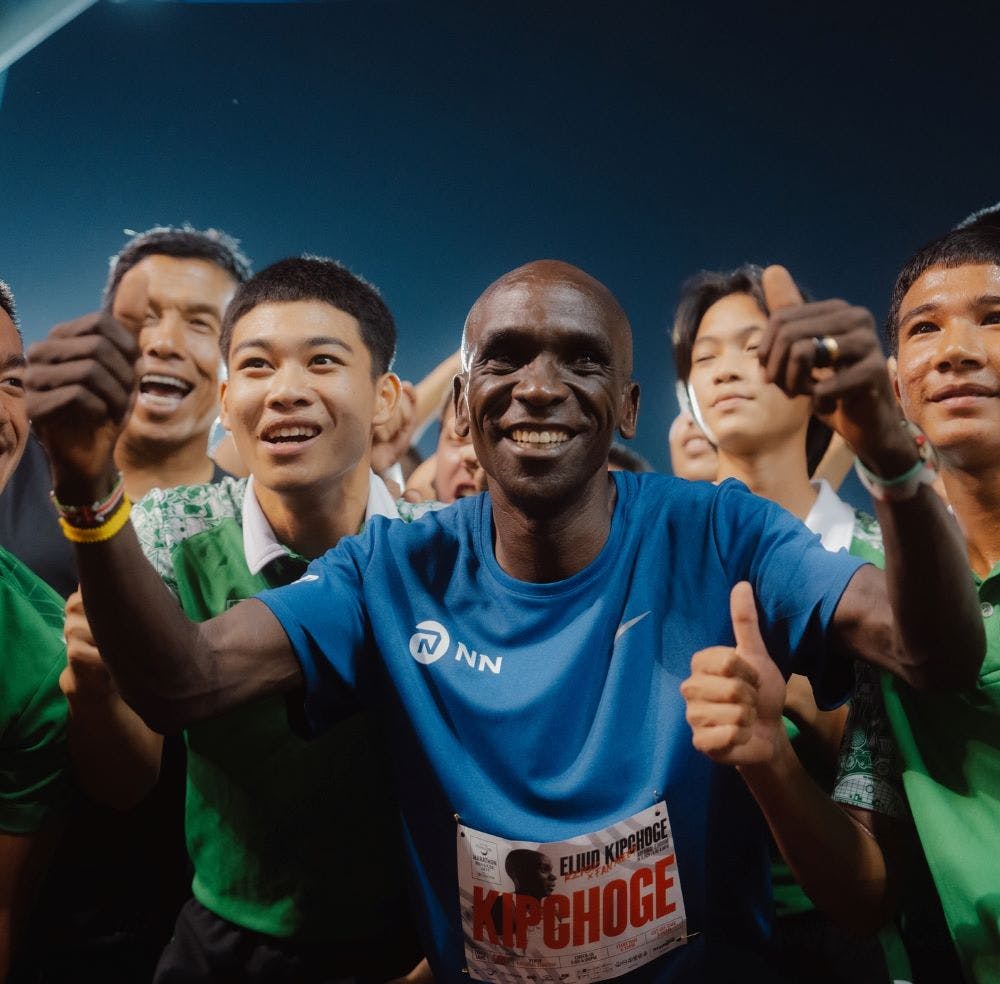 Αποθεώθηκε στην Ταϊλάνδη ο Eliud Kipchoge runbeat.gr